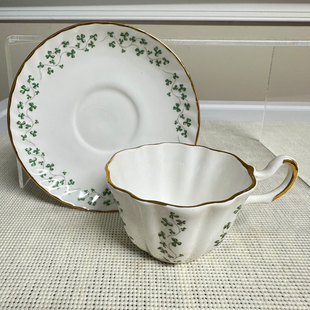 Royal Tara Fine Bone china shamrock Gilded tea cup & Saucer 1 Pair Vntage